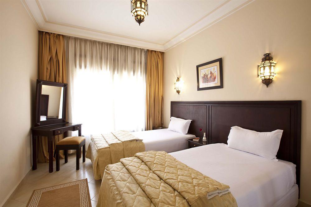 Mogador Menzah Appart Hotel Marrakesh Exterior photo
